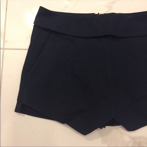 Talula Navy Envelope Skort - Picture 4 of 7